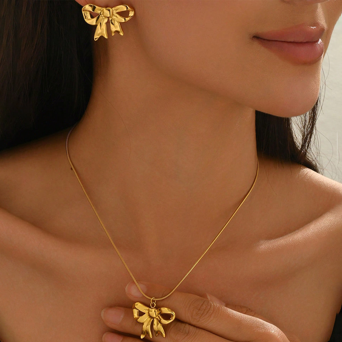 Golden Ribbon Set – 18K Gold-Plated Bow Necklace & Earrings | Zariah Gold™